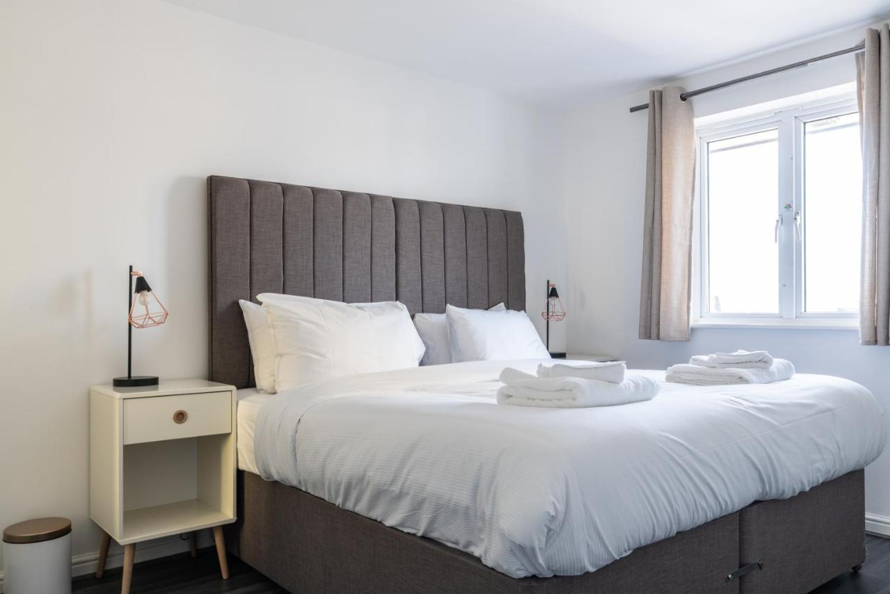 Suites By Rehoboth - Abbey Wood Station - London Zone 4 Εξωτερικό φωτογραφία