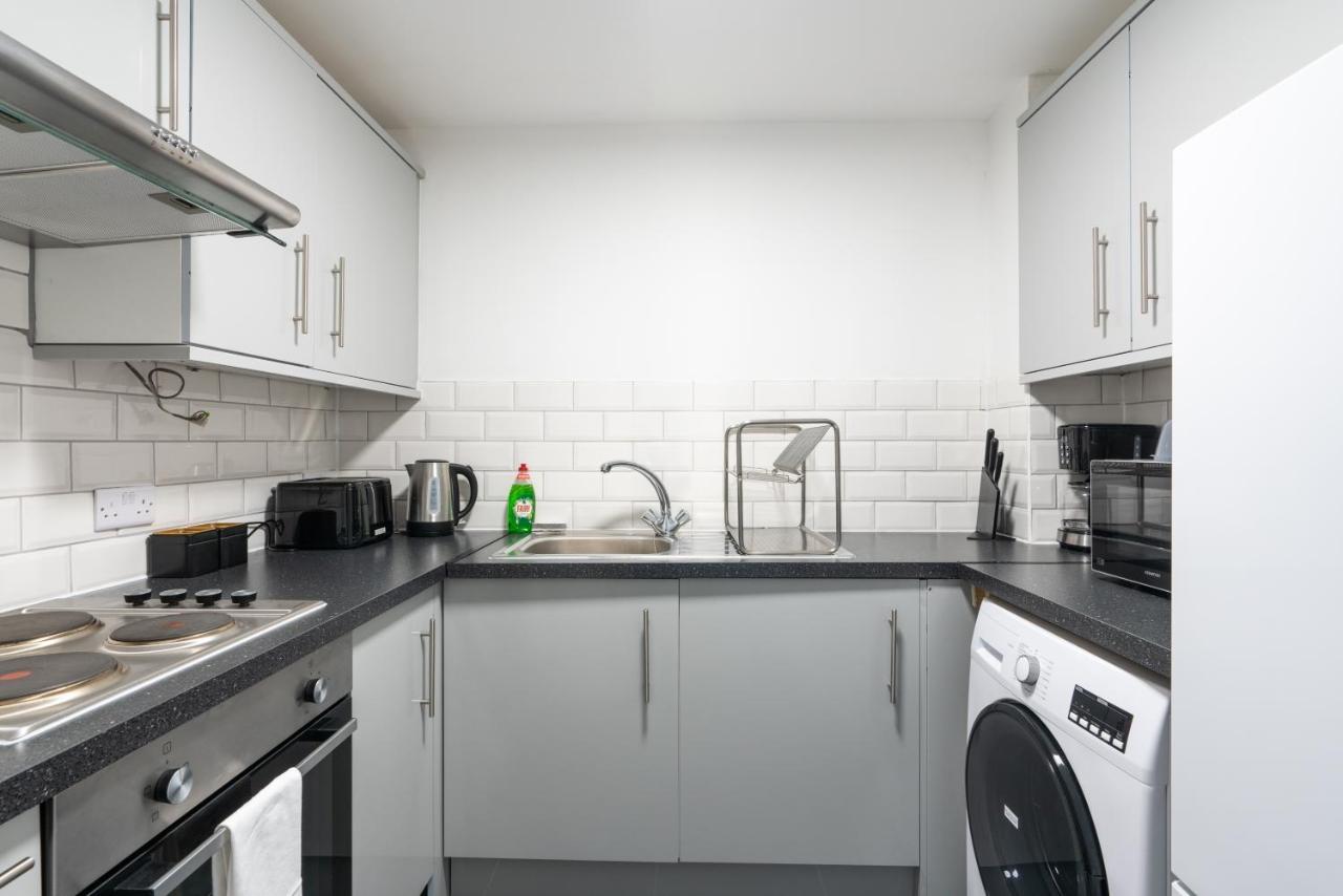 Suites By Rehoboth - Abbey Wood Station - London Zone 4 Εξωτερικό φωτογραφία