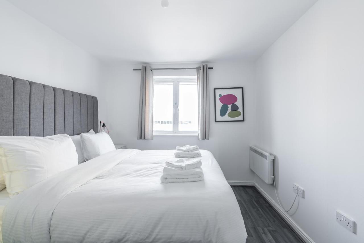Suites By Rehoboth - Abbey Wood Station - London Zone 4 Εξωτερικό φωτογραφία